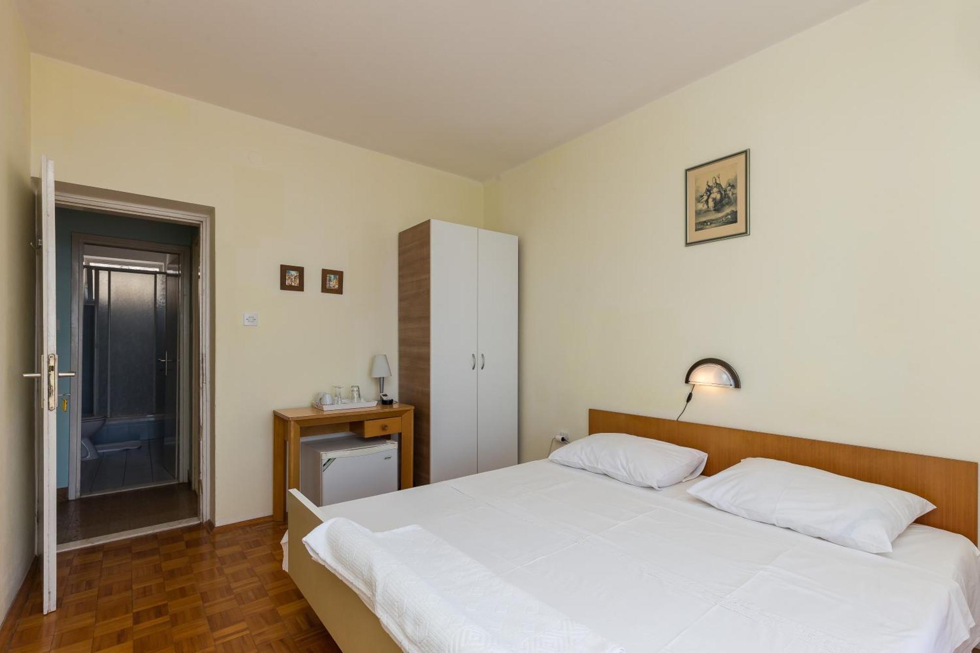 Beautiful Nest Rooms Ragusa Esterno foto