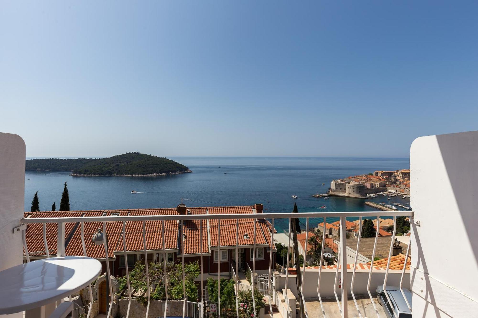 Beautiful Nest Rooms Ragusa Esterno foto