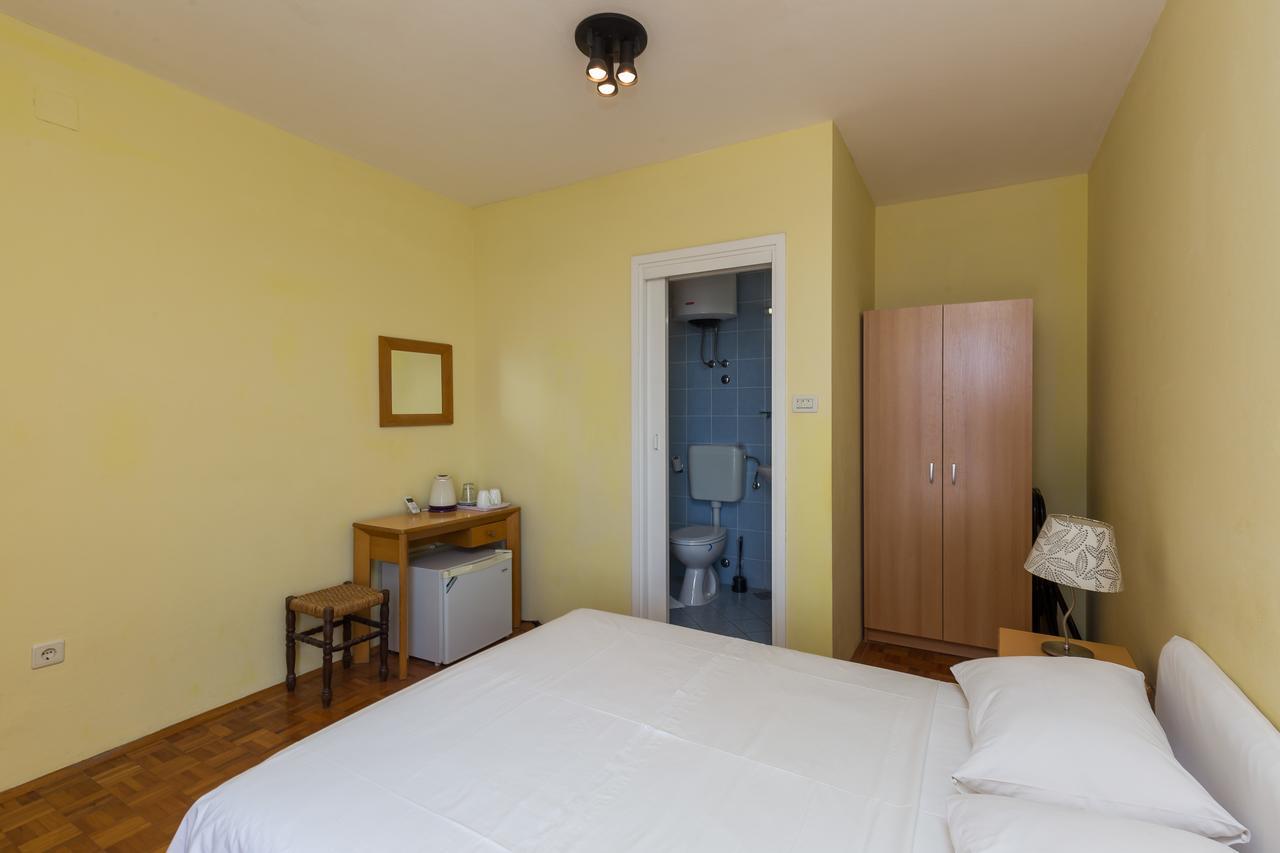 Beautiful Nest Rooms Ragusa Esterno foto